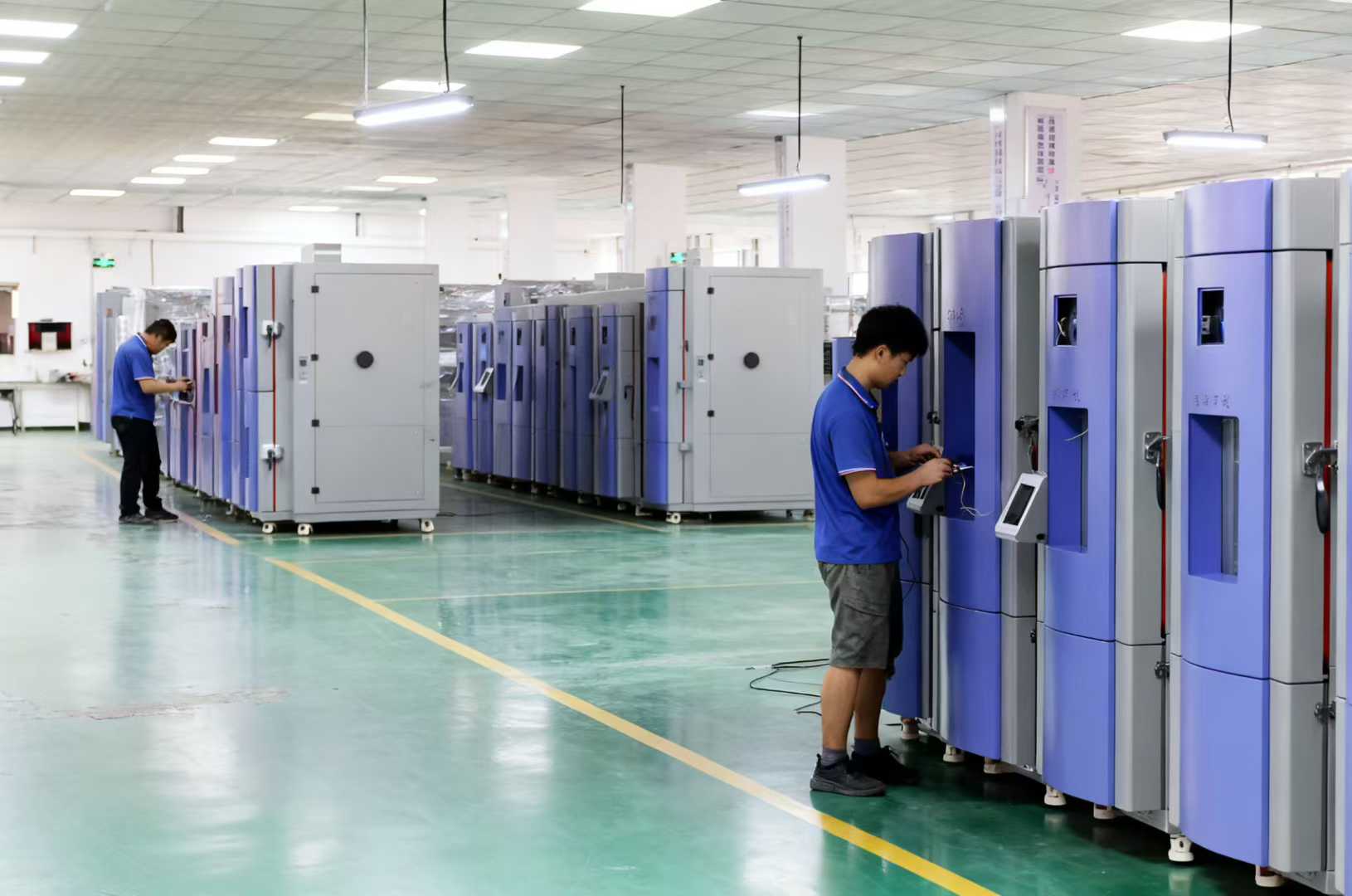 恒溫恒濕試驗(yàn)箱電機(jī)異響是什么原因